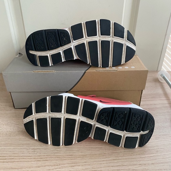 RARE 2016 Nike Sock Dart SE Ghost Green/Hot Punch Women Sneakers - SZ 8 - Picture 13 of 15